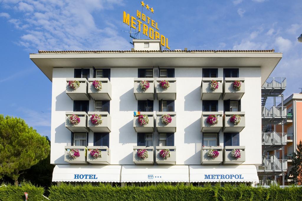 Hotel Metropol كاوْرلي المظهر الخارجي الصورة